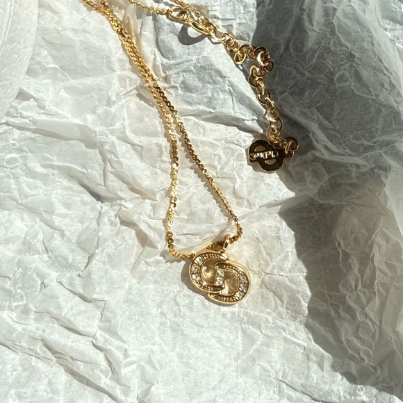 Vintage Christian Dior rhinestones necklace ✨✨